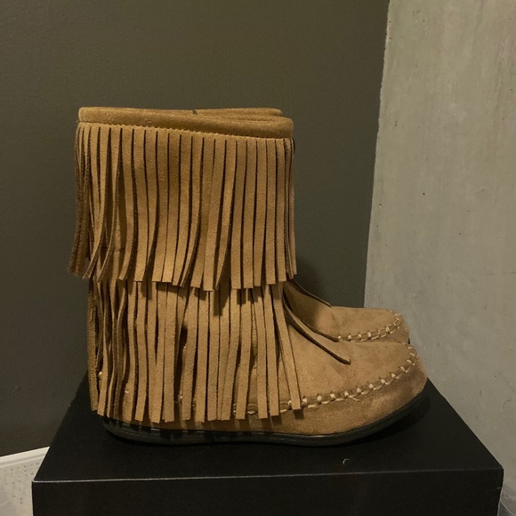 Shoes Shingle Boots Poshmark